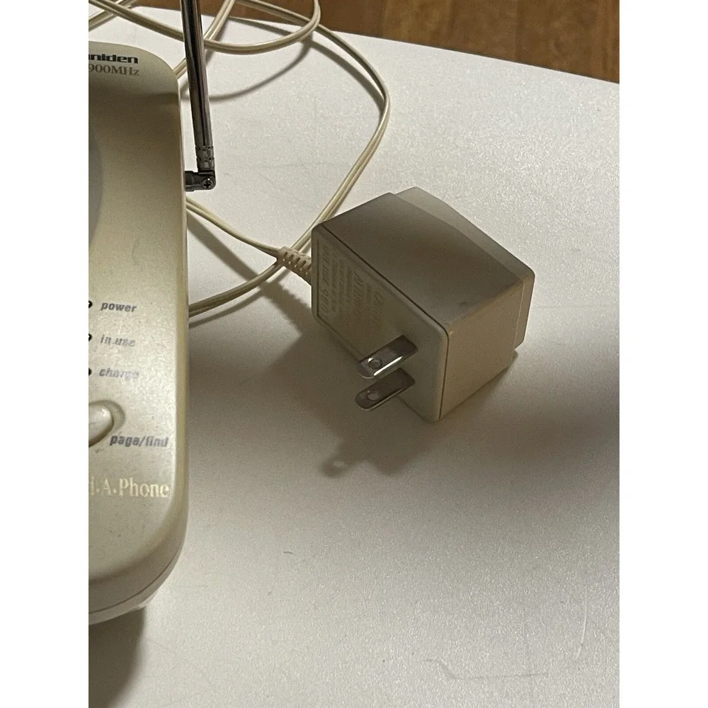 Uniden EXP P91  Cordless Phone (needs Battery)‎